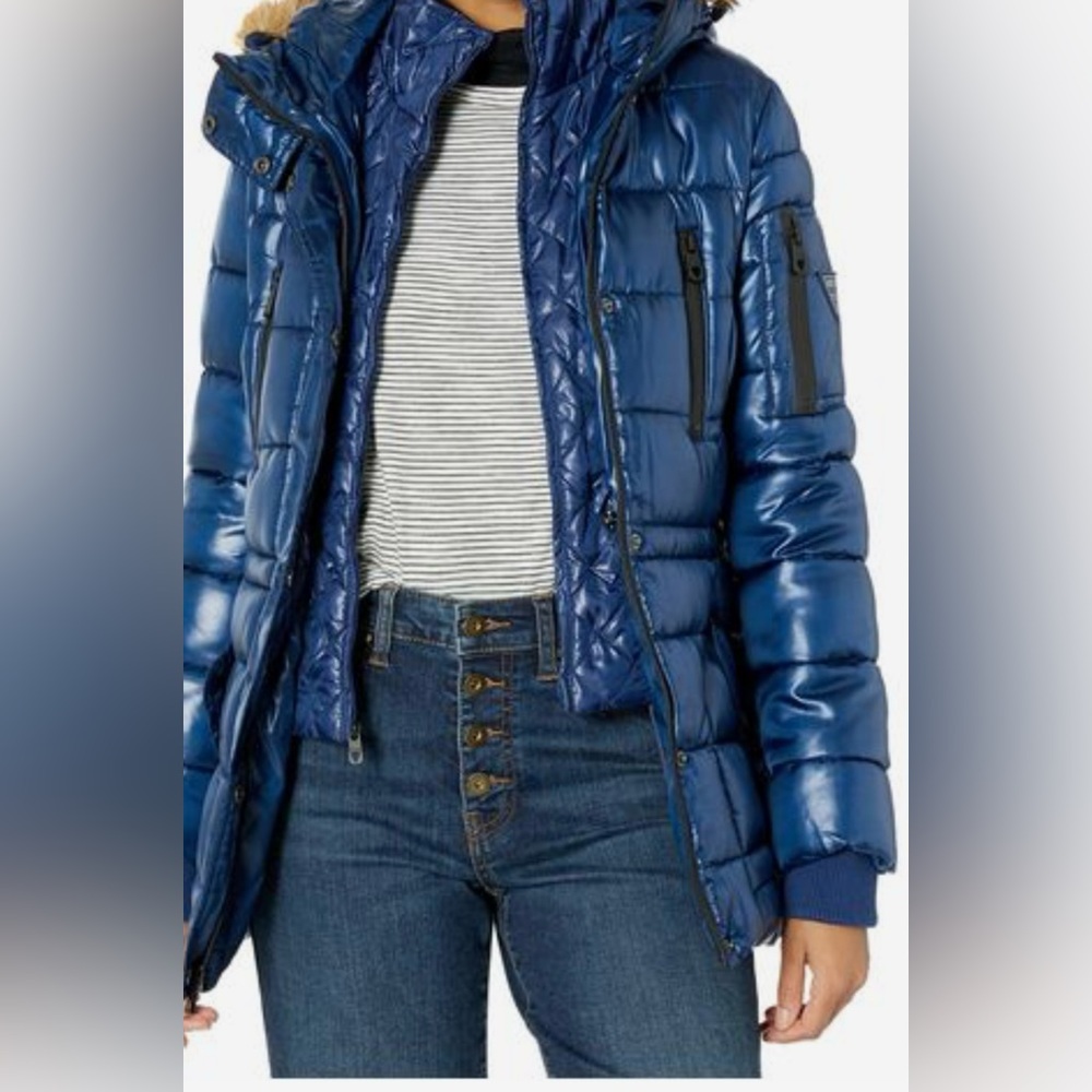 GUESS
Women's Hooded Liquid Cire Puffer with Removable Faux Fur Trim